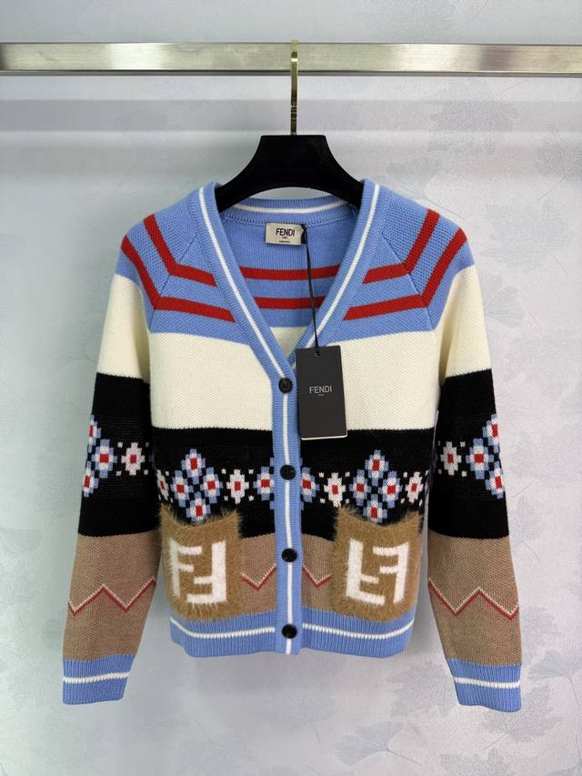 Fe* 2025 Fall/Winter new style contrast stripe stitching double F jacquard pocke