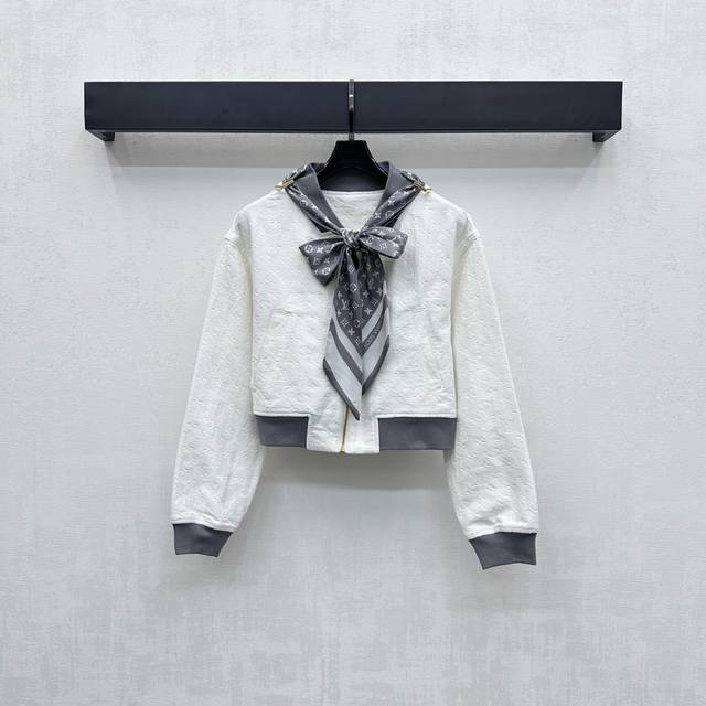 Louis Vuitto*2025 New Arrivals: Embossed Denim Scarf Jacket, Custom Made, Made o