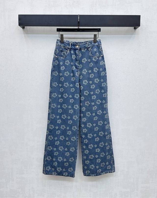 Chane*2025 New Arrival: Custom printed straight-leg denim. Made of Yb cotton twi