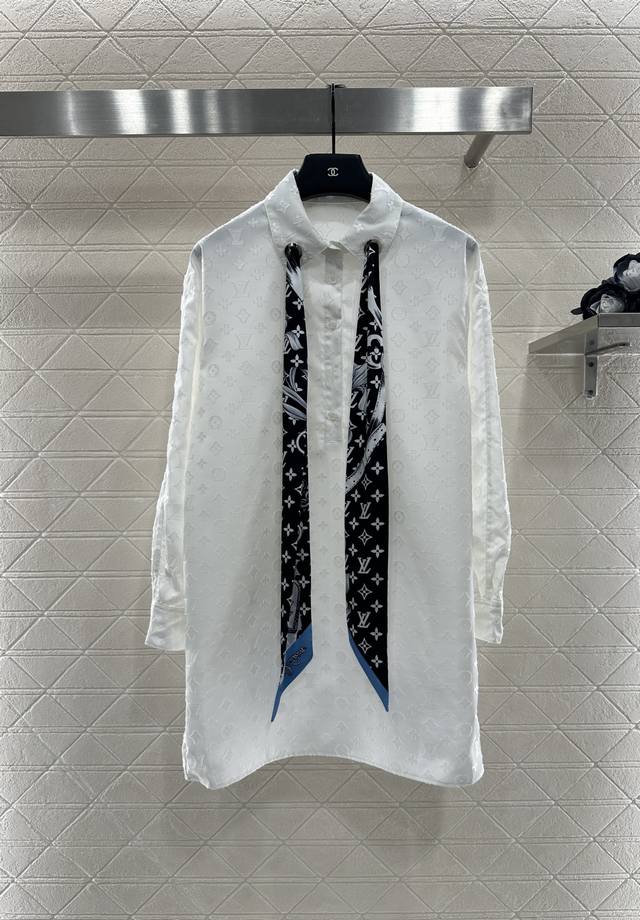 Louis Vuitto* 2025 New Arrivals: Silk Scarf Long Shirt. Made of custom Yb twill