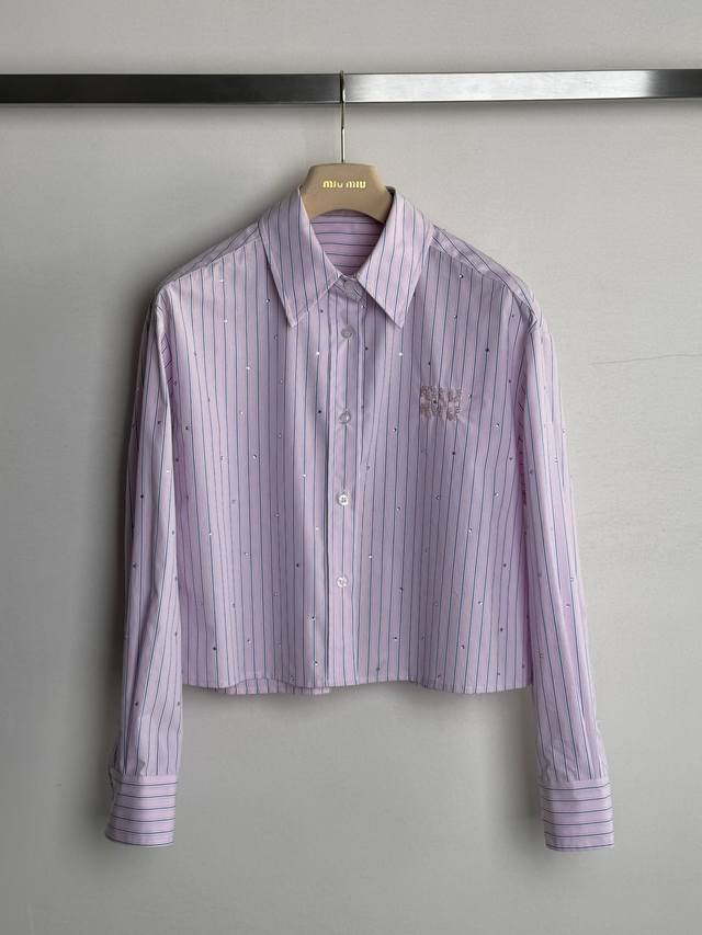 Miu Mi* 25 New Early Spring Rhinestone Striped Shirt. Short, loose fit. The bead