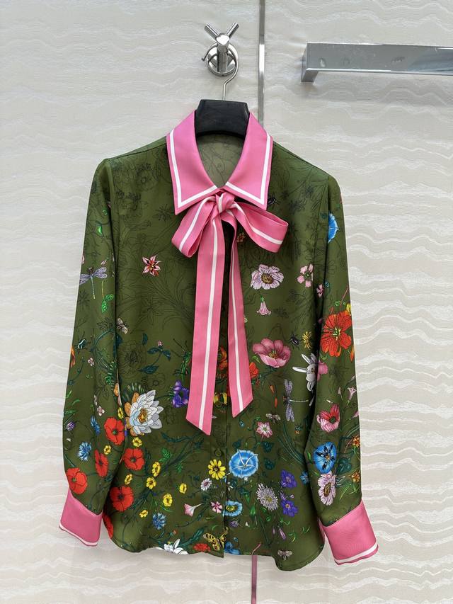 Exclusive first-run, original-quality GG romantic vacation print silk shirt! Fu