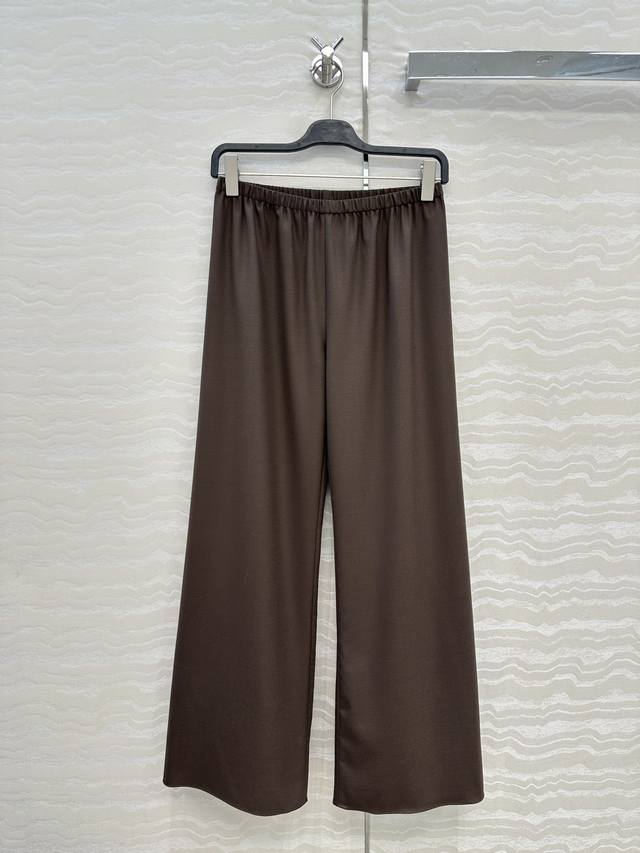 Exclusive first release! Original quality Row style high-smart wear! Stylish an