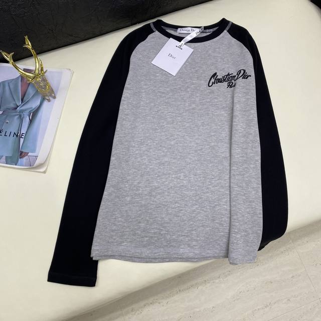 2025 New Product Actual Photos Dr. New Autumn Round Neck Bottoming Shirt; Made o