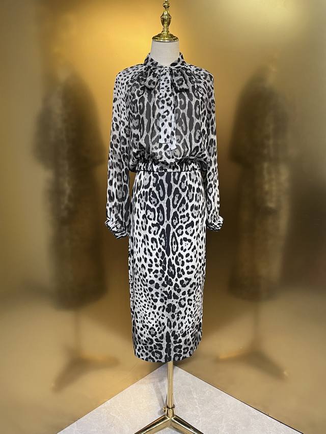 Dg new original 1: 1 gray leopard print 19 momme stretch double joe silk hip ski