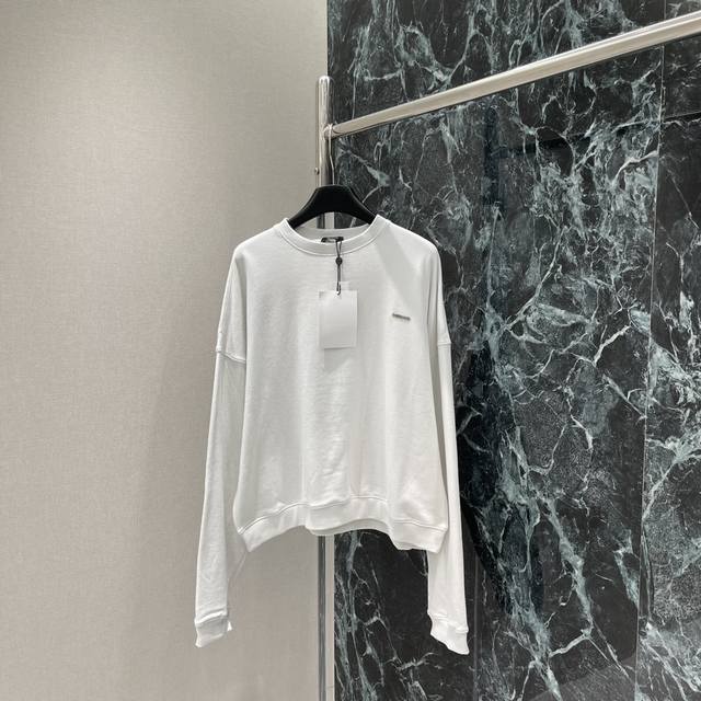 We11Don* 25 New Early Fall Round Neck Drop Shoulder Sweatshirt. The diamond-stud