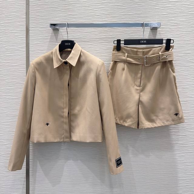 Christian Dio* 2025Fw new suits are released at rocket speed! The whole piece is