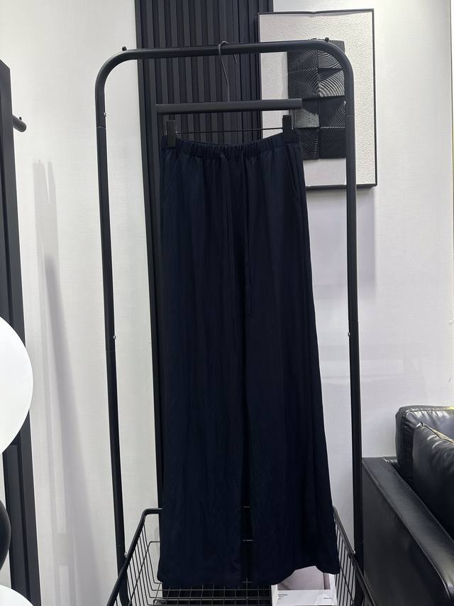 Acne Studios - New classic clean-cut wide-leg pants with straps. Dark retro blue
