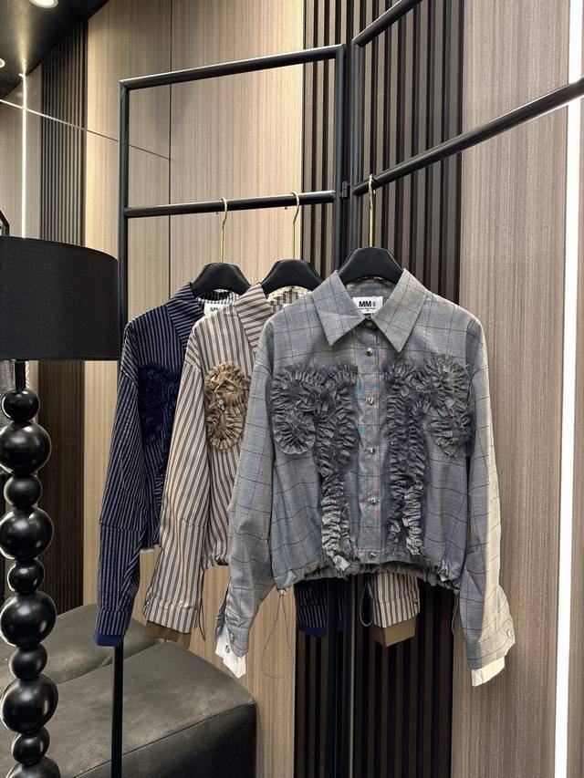 Mm6 2025 Fall/Winter new styles: a perfect collision of classic and fashion! The