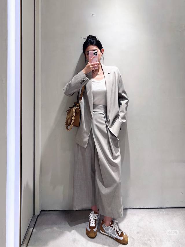 Pants Loew* new style fashionable asymmetrical pleated waist design high waist