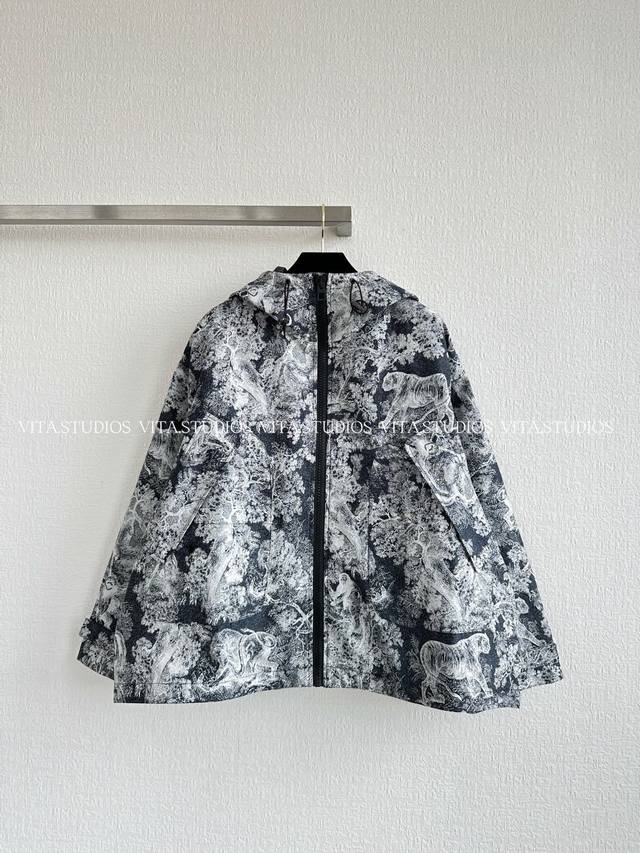 Hot-selling limited stock Rue print jacket made of custom taffeta jacquard techn