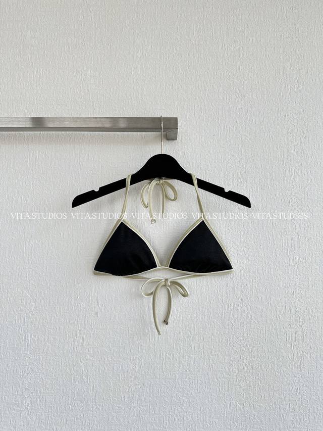 Hot-selling spot swimsuit bikini set intimate clothing non-refundable beach vaca