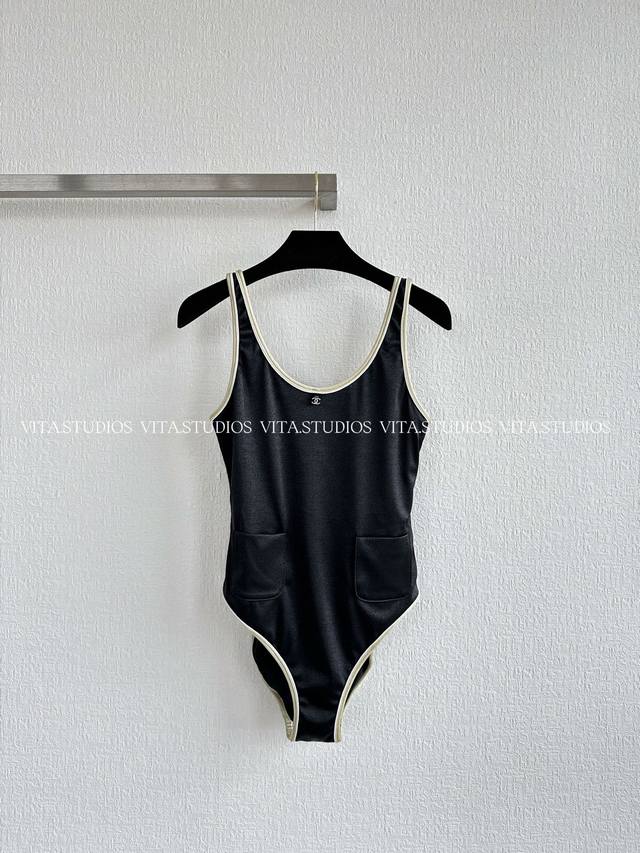 Hot item, small quantity in stock Pendant Rhinestone Double Pocket One-Piece Swi
