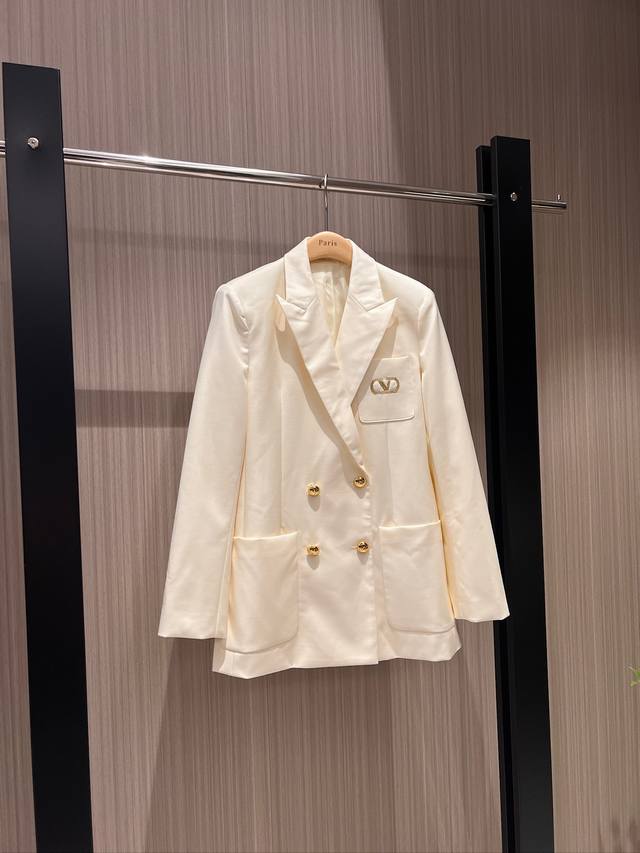 New early autumn styles recommended Jolin Tsai, Yang Zi, Guan Xiaotong, Yang Zi
