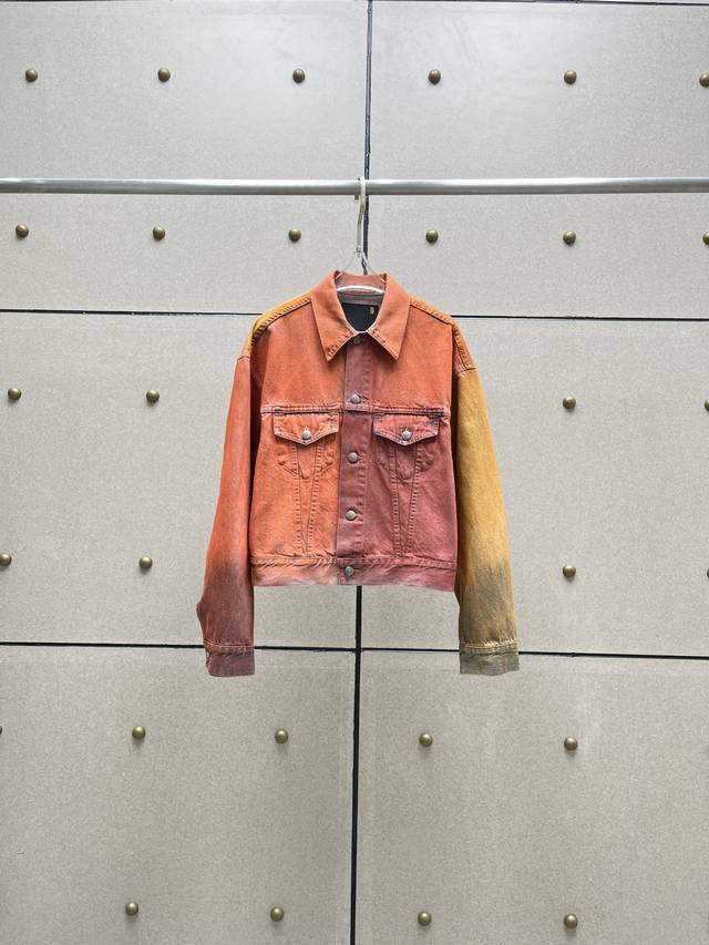 Washed and sprayed denim jacket! Cotton Sml DDD