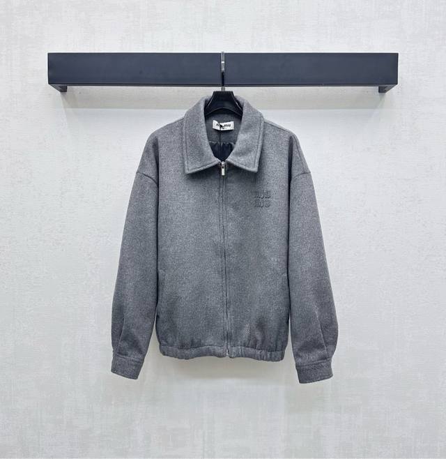 Miumi*2025 New Arrival. Custom-made lapel long-sleeved jacket made from imported