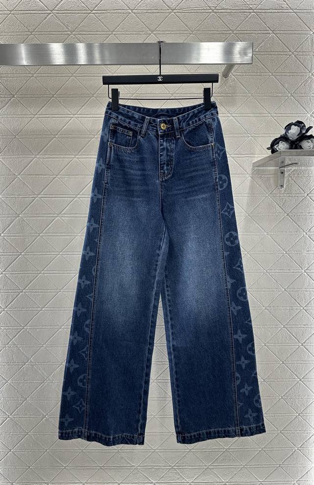 Louis Vuitto* 2025 New Arrivals: Straight-Leg Laser Denim Pants. Made of custom