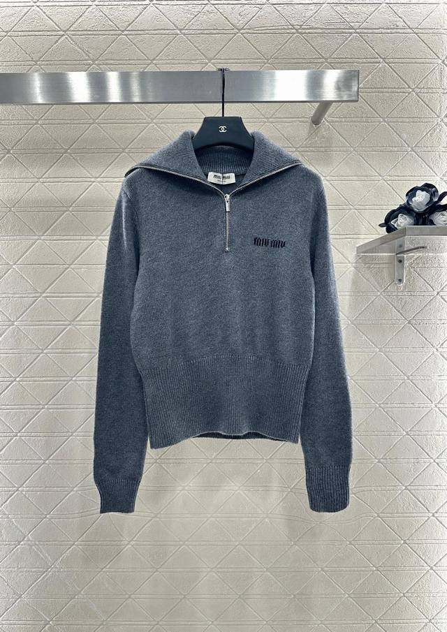 Miumi* 2025 New Arrivals: Zipper Lapel Knit Top. Custom-made Yb cashmere and woo