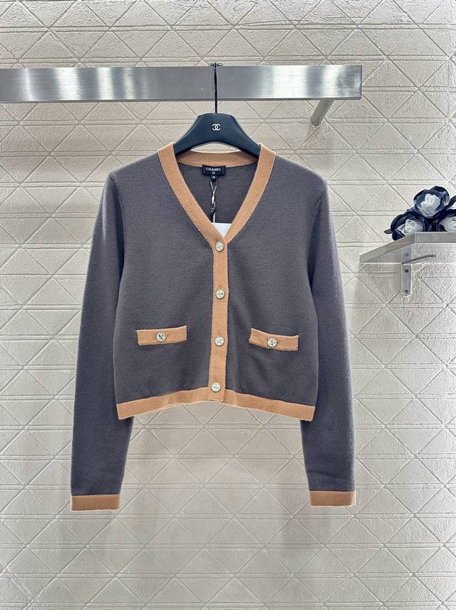 Chane* 2025 New Arrivals: Contrast Knit Cardigan. Custom-made Yb wool yarn for a