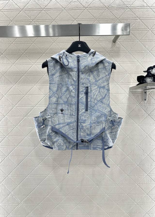 Dio* 2025 New Arrivals: Casual Vest and Culotte Set. Made from custom Yb importe