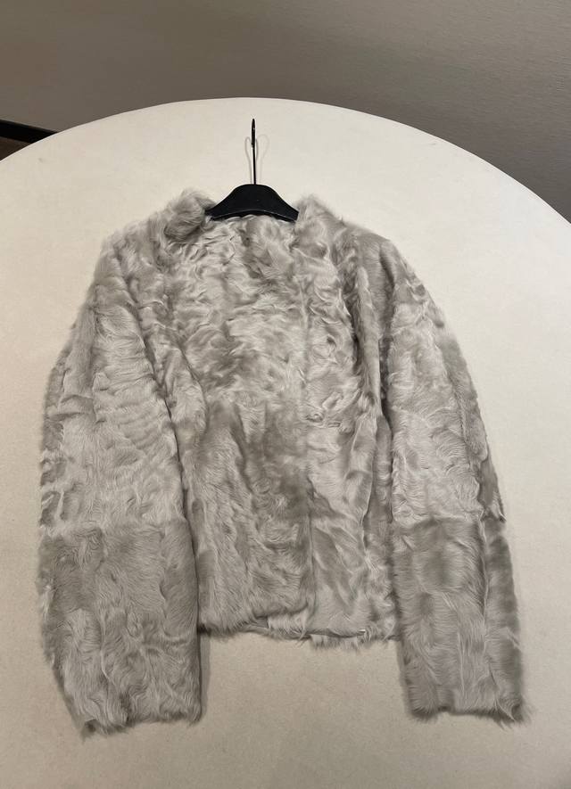 Sizes: SML XL Rare Little Lake Sheepskin Double-Sided Coat A luxury treasure at