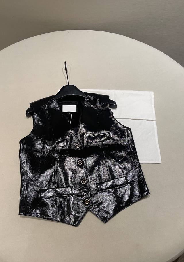 Sizes: 36 38 40 Chane! High-end Handcrafted Sheepskin Vest Made from custom imp