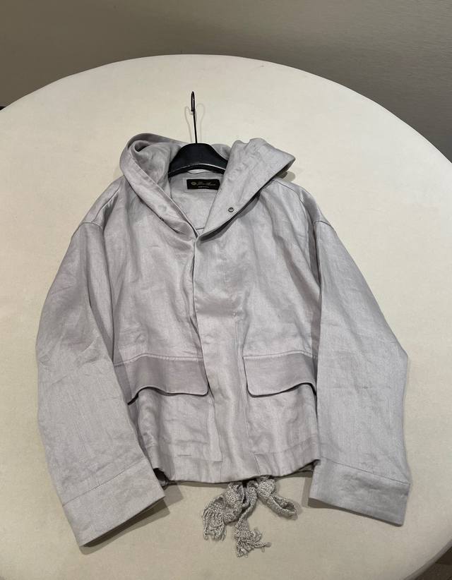 Sizes: 36 38 40 Lp* 25 New Linen Hooded Jacket with Braided Drawstring Hem. Trad
