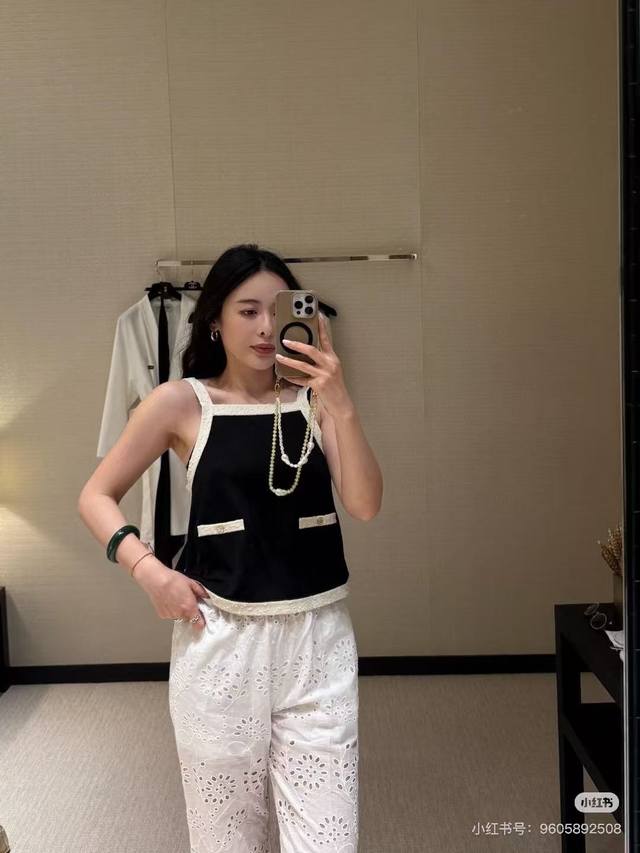 Chane*25A High-end handmade series black and white contrast vest classic contras