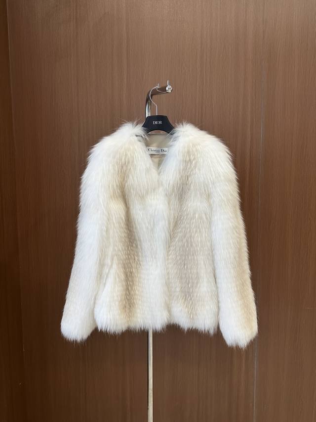 Dioar * 25 new high-quality fox fur Imported Finnish marble white fox placket wi