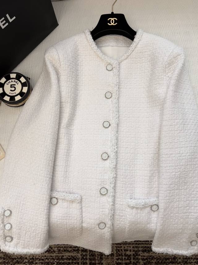 New product spot 25 autumn white moonlight series medium and long small fragran