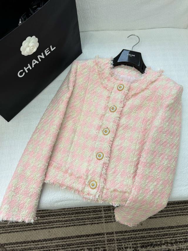 New product spot 25 new peach pink woven gold button tweed jacket Sml DDD