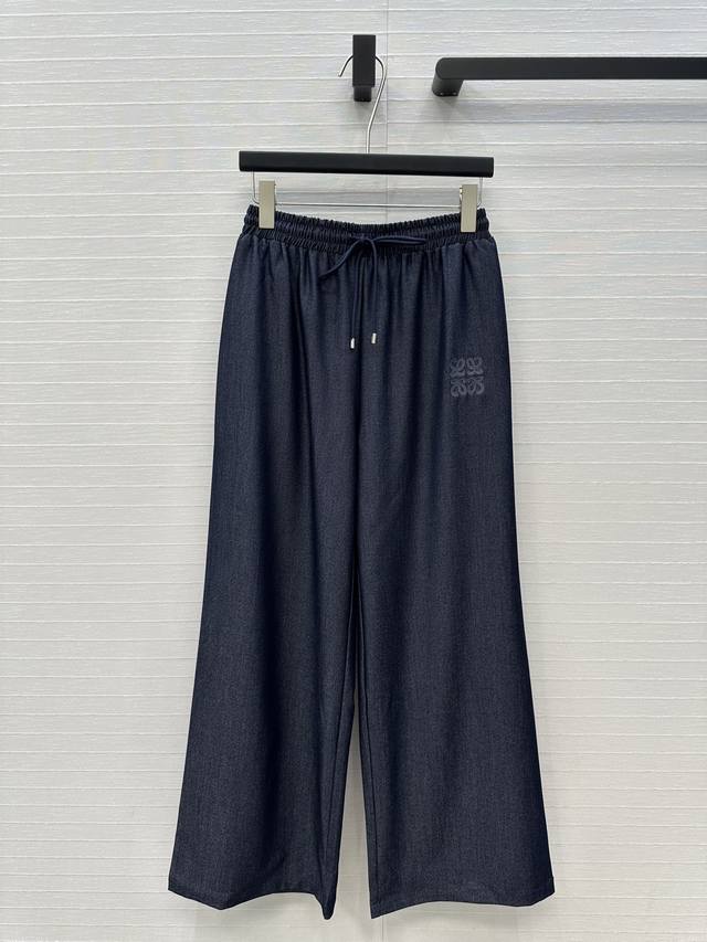 Highly recommend Lw*25's new arrivals. These stylish, natural-color Tencel deni
