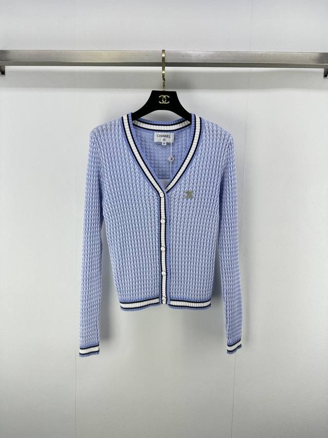 Chane* New Details 25 Fall New Knitted V-Neck Colorful Cardigan with Long Sleeve