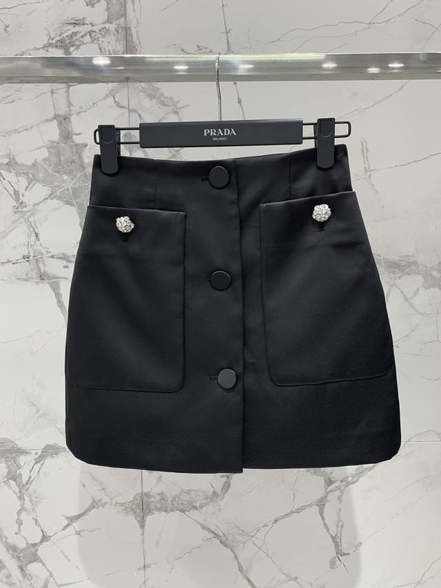 Prada Diamond Button Skirt Three-Dimensional Tailored I was immediately drawn to
