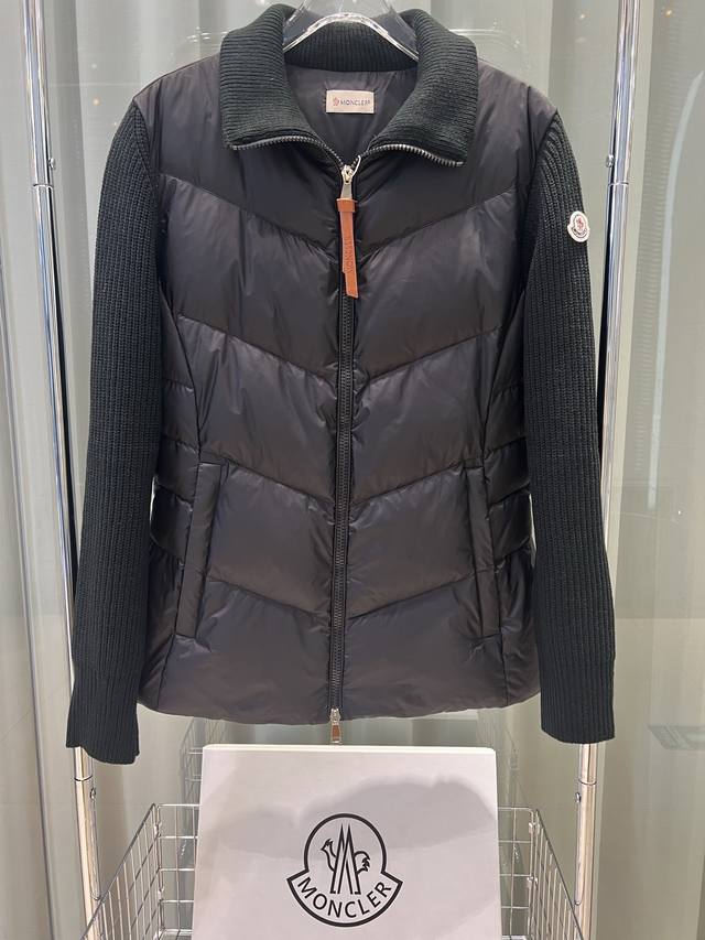 25 Moncle* Early Fall New Arrivals. Classic stand-up collar, zip-up wool knit pa