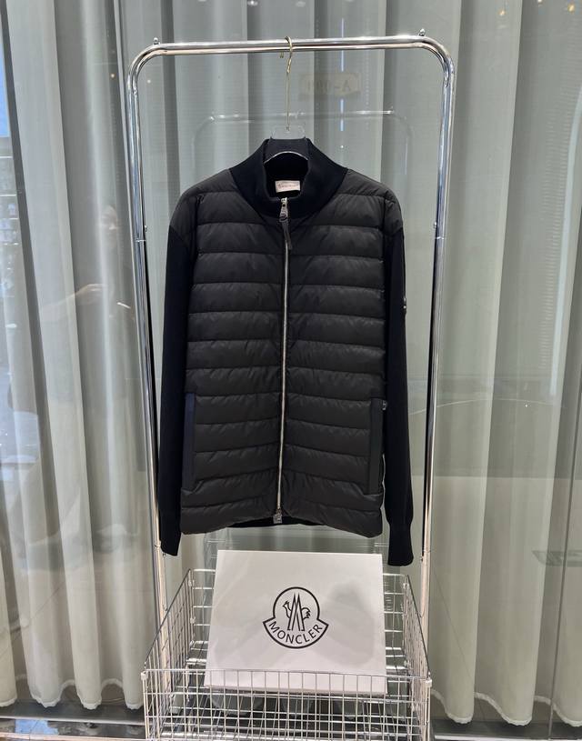 Moncler's 25-year-old stand-up collar, zip-up wool knit patchwork jacket with si
