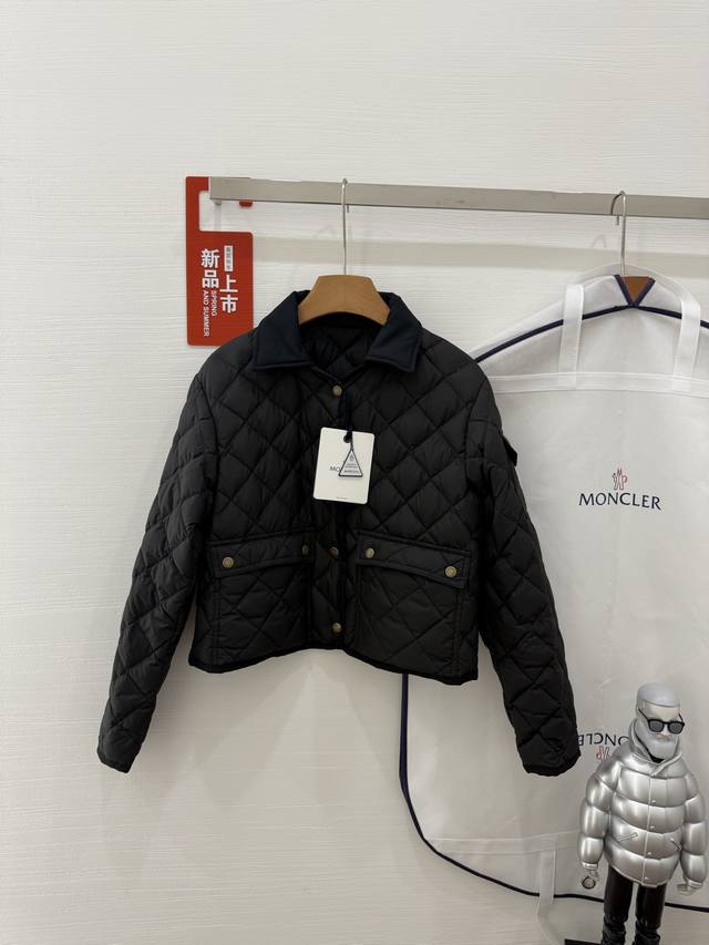 Moncl*R Moncler Chitre Women's Diamond Quilted Shirt JacketThe Chitre diamond qu