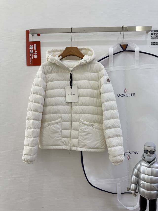 Moncler Hede women's short ripstop waterproof nylon down jacket Moncler Hede 25