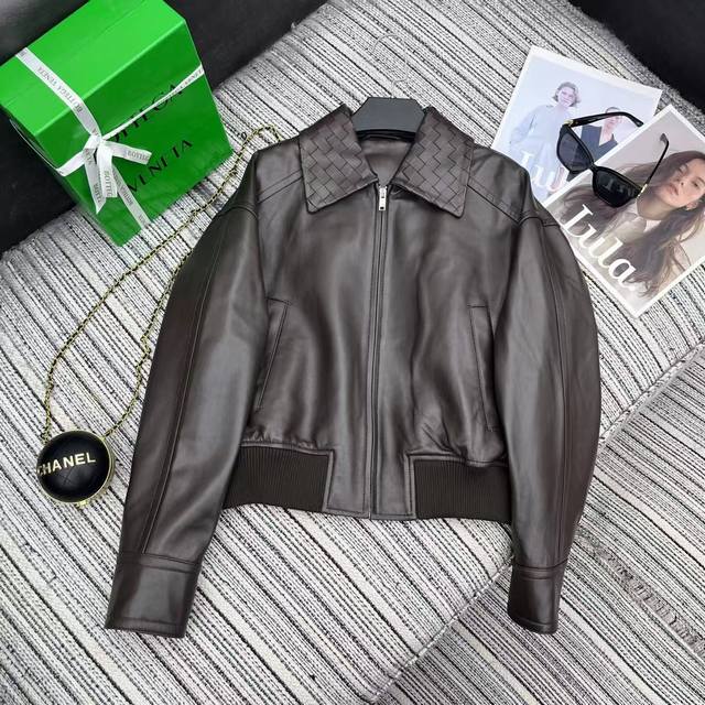 Highly recommend the 25th year early autumn and winter series Bv* new woven lape