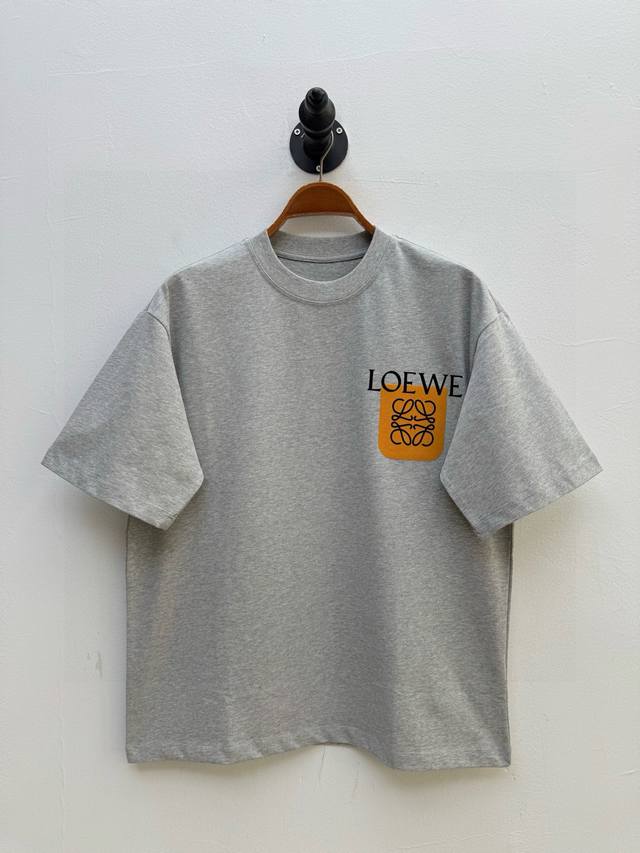 Loe flocked logo printed round neck T-shirt, produced by OEM factory P new sprin