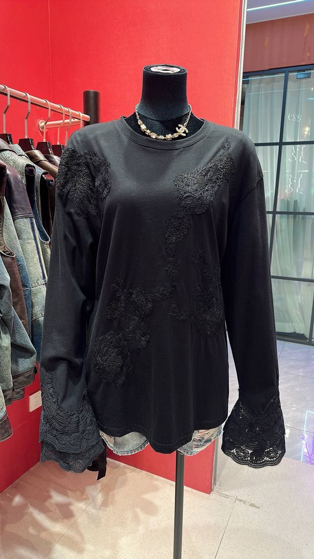 Es hollow embroidery T-shirt highest quality size 38 40 42 DDD