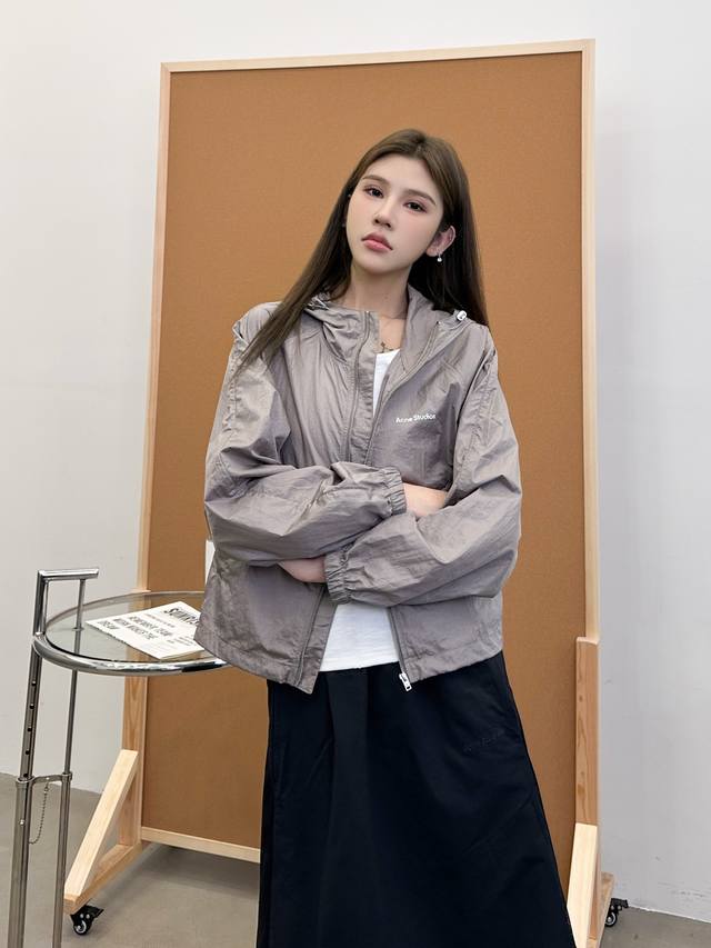 Acne | New thin windbreaker, classic printed logo on front and back, imported co