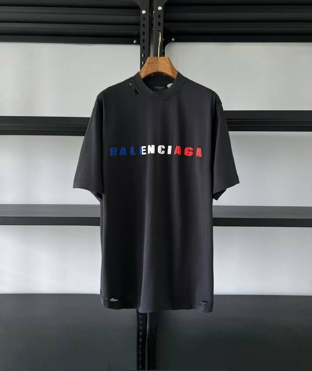 First-run limited edition Balenciag*25Ss heavy-duty foamed lettering silhouette