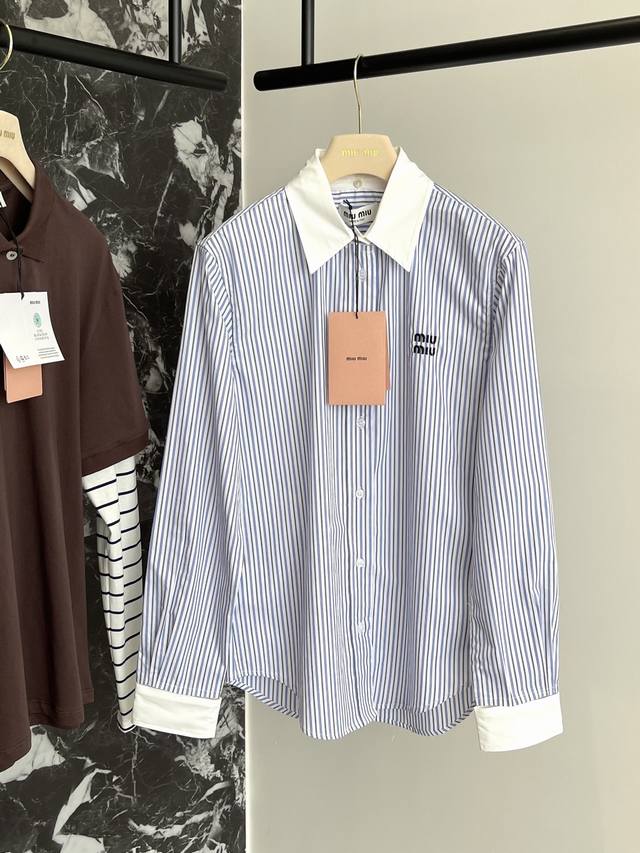 New arrival! Miumiu's new fall 25 shirt, priced at 12200. Purchased and disasse