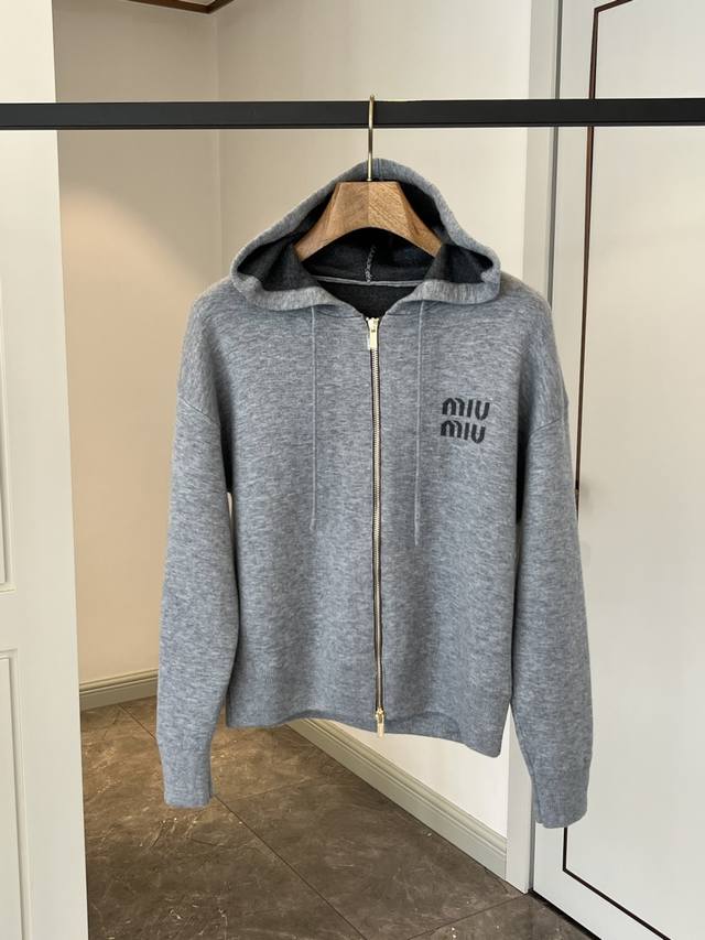 Original development series. 100% wool. 2025 new arrival, double-faced knit woo
