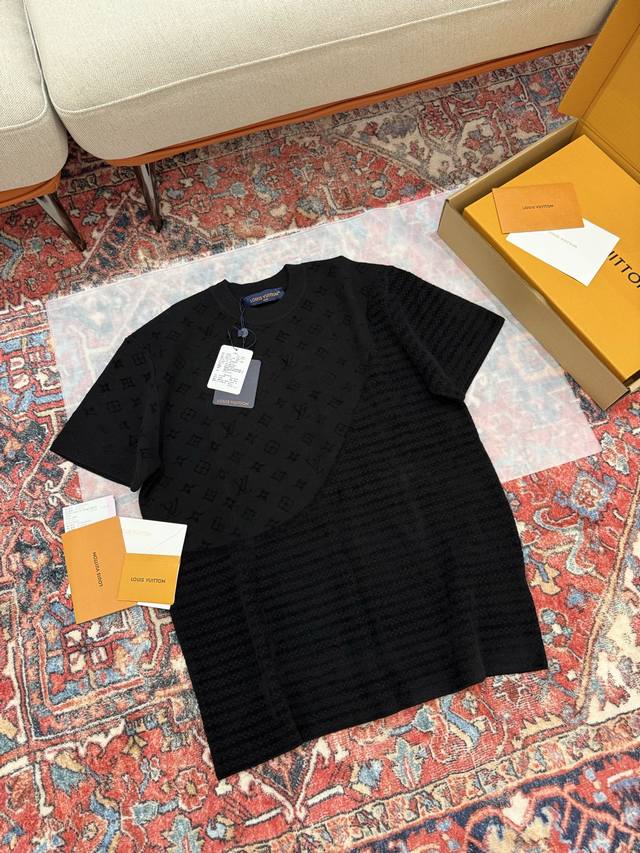 Not including packaging Loui menswear is so good-looking! Every piece is beautif