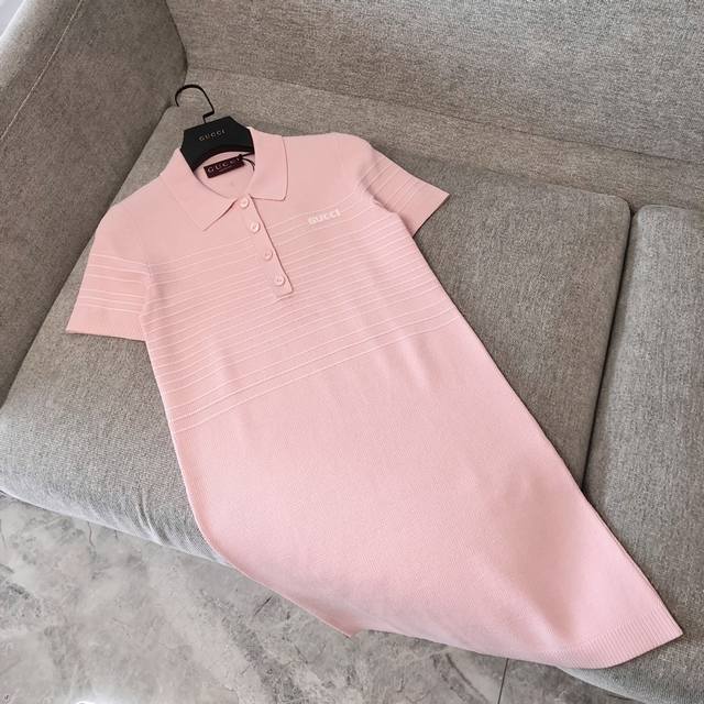 Gucci Intarsia Polo Dress Exclusive Classic design runs throughout the Gucci Cru