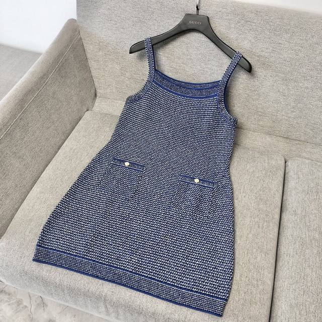 Gucci Fine Cotton Dress Exclusive This versatile dress is expertly crafted from