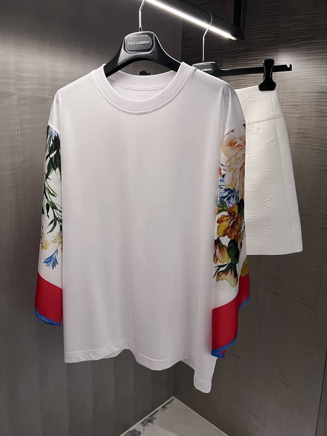 25 Early Autumn New Arrival Silk Print Sleeve New Cotton T-shirt! Sleeves are ma