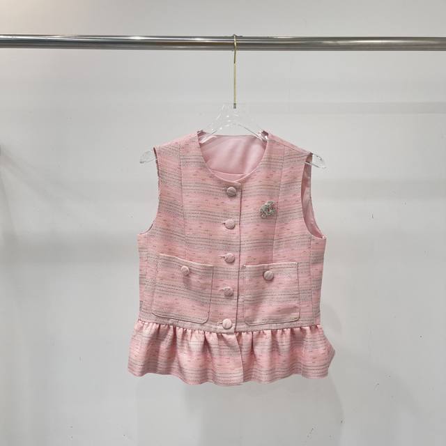 New fashion design small Chanel style sleeveless top, comfortable and versatile